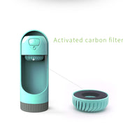 Botella de agua para paseos con filtro purificador incluido! Accesorio